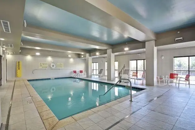 Hampton Inn Blue Ash/Cincinnati - Havuz