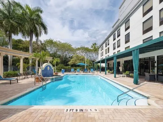 Hampton Inn Boca Raton-Deerfield Beach - Havuz
