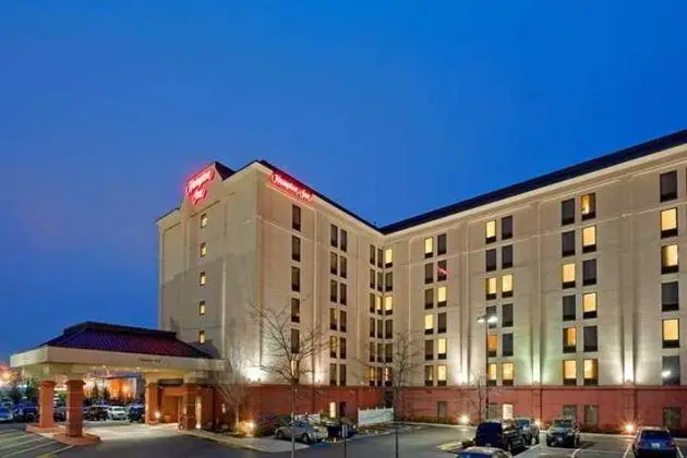 Hampton Inn Boston-Logan Airport