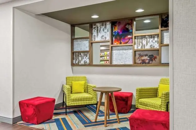 Hampton Inn Bowie - Lobi