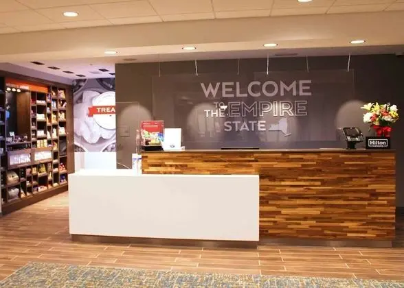 Hampton Inn Buffalo - Amherst, NY - Lobi
