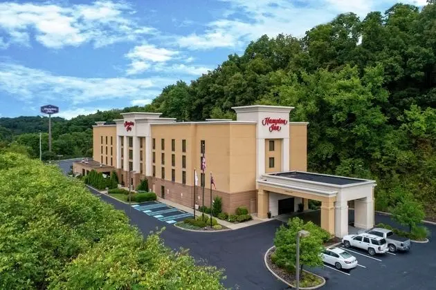 Hampton Inn Cambridge - Dış Mekan