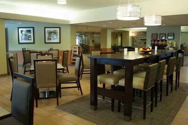 Hampton Inn Carlisle - Genel