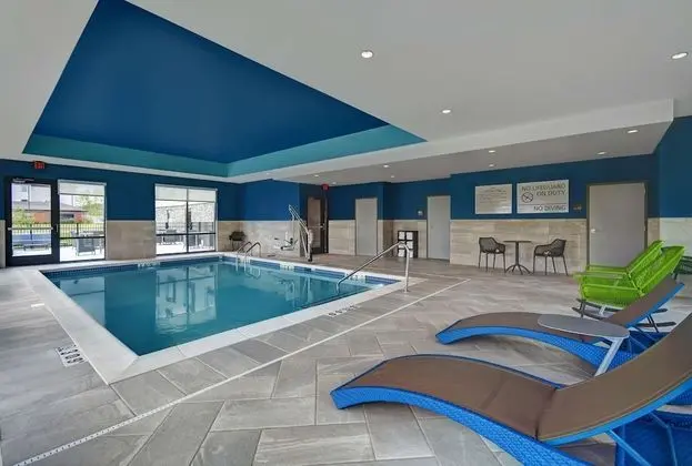 Hampton Inn Cave City, KY - Havuz