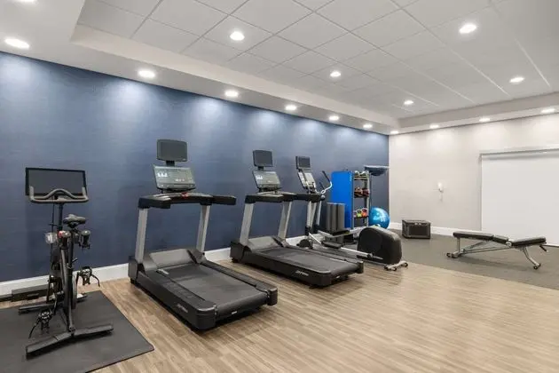 Hampton Inn Charleston-North - Fitness
