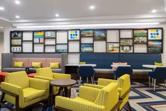 Hampton Inn Charleston-North - Lobi