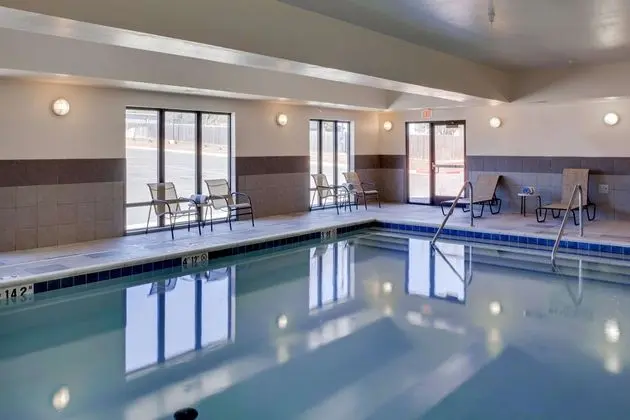 Hampton Inn Chickasha, OK - Havuz