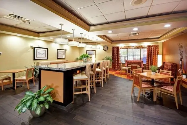 Hampton Inn Chicopee/Springfield - Lobi