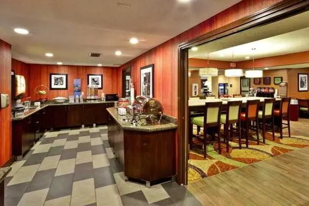 Hampton Inn Cincinnati Airport North