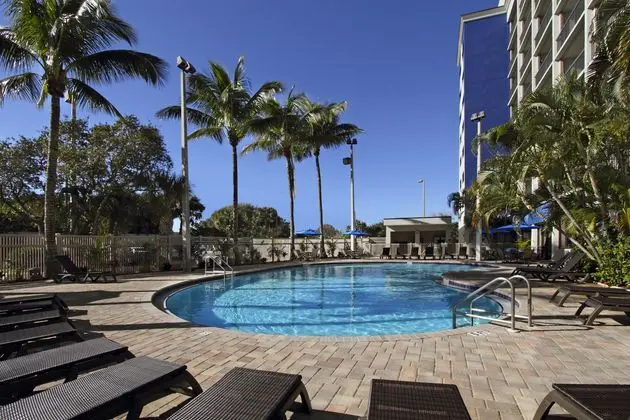Hampton Inn Cocoa Beach - Havuz