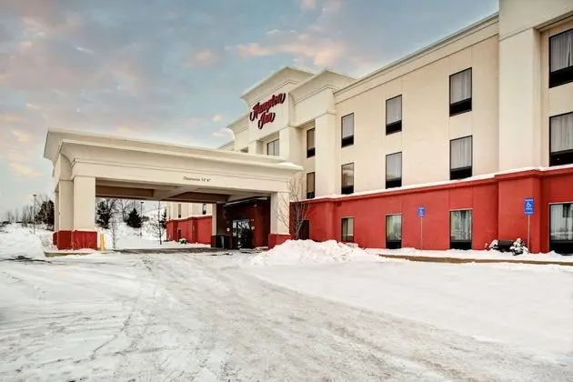 Hampton Inn Coldwater - Dış Mekan