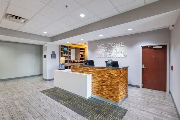 Hampton Inn Dade City - Zephyrhills - Lobi