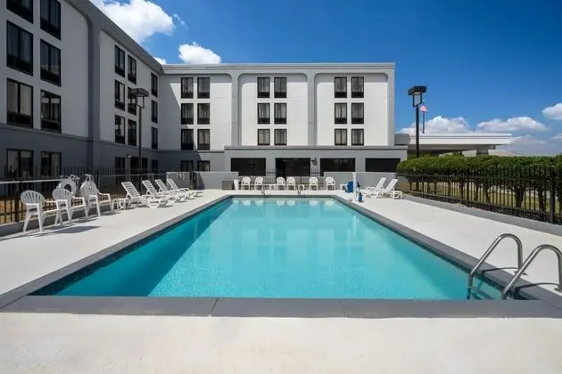 Hampton Inn Decatur - Havuz