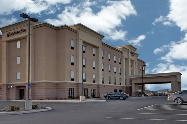 Hampton Inn Defiance - Dış Mekan