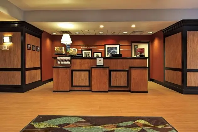 Hampton Inn Defiance - Lobi