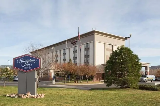 Hampton Inn Denver-International Airport - Genel