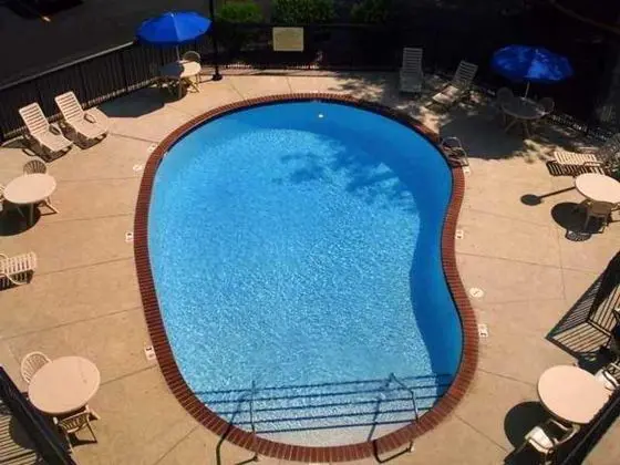 Hampton Inn Des Moines Airport