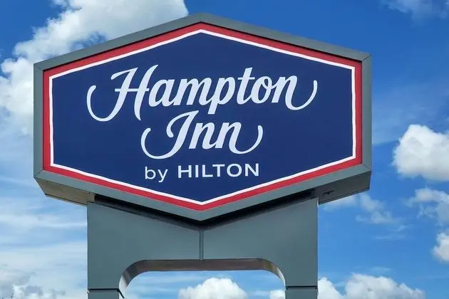 Hampton Inn Douglas - Dış Mekan