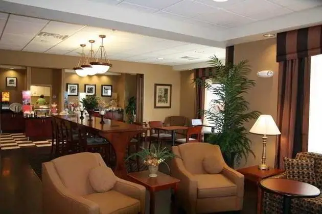 Hampton Inn Elkhorn