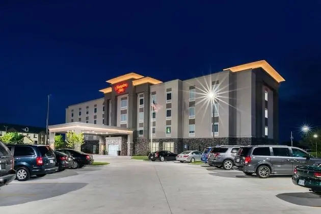 Hampton Inn Emporia - Dış Mekan