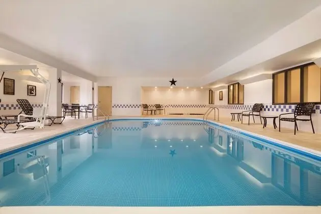 Hampton Inn Fort Worth Southwest Cityview - Havuz