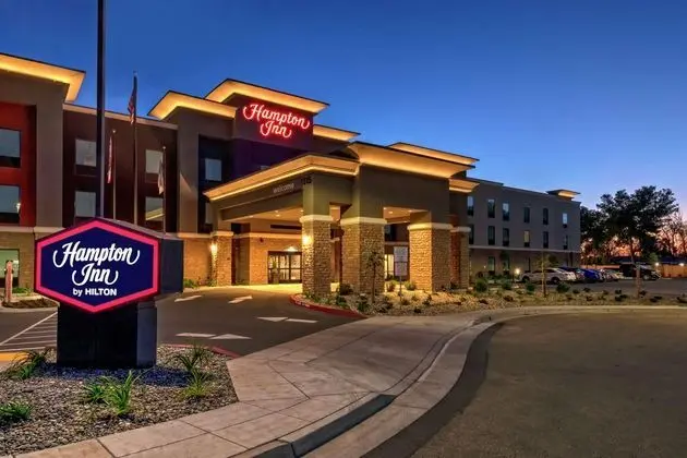 HAMPTON INN FRESNO AIRPORT CA
