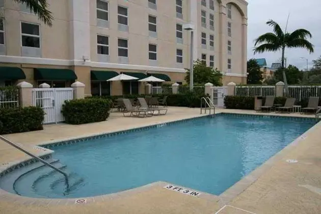 Hampton Inn Ft. Lauderdale Airport N Cruise - Genel