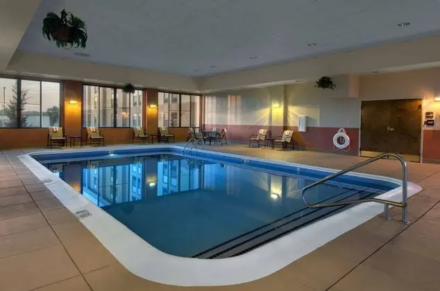 Hampton Inn Ft. Wayne-Southwest - Havuz