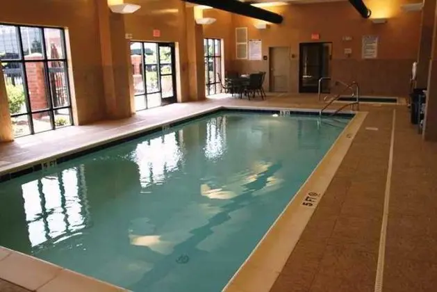 Hampton Inn Greenville, NC - Genel