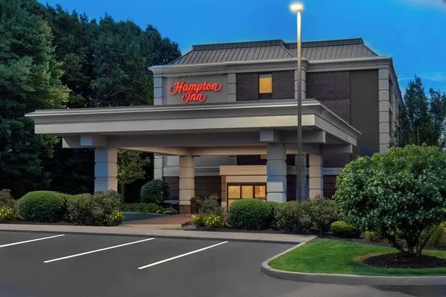 Hampton Inn Hartford/Airport - Dış Mekan