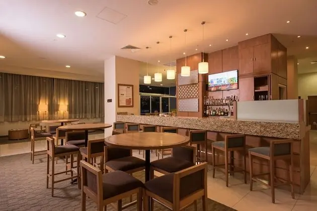 Hampton Inn by Hilton Guadalajara/Expo - Yerinde Yemek