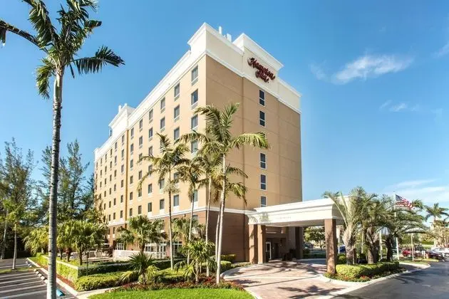 Hampton Inn By Hilton - Hallandale Beach-Aventura