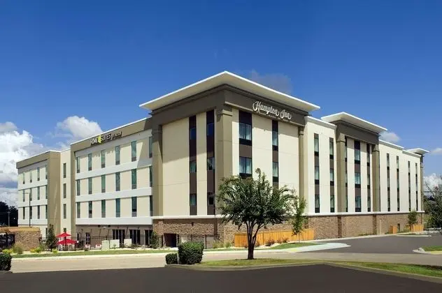 Hampton Inn by Hilton Hattiesburg - Dış Mekan