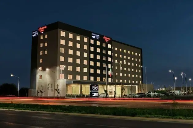 Hampton Inn by Hilton Monterrey Apodaca - Dış Mekan