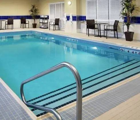 Hampton Inn by Hilton North Bay - Havuz