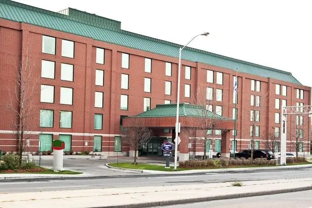 Hampton Inn by Hilton Ottawa - Dış Mekan