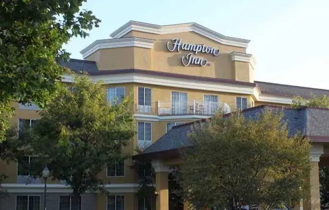 Hampton Inn Holland 
