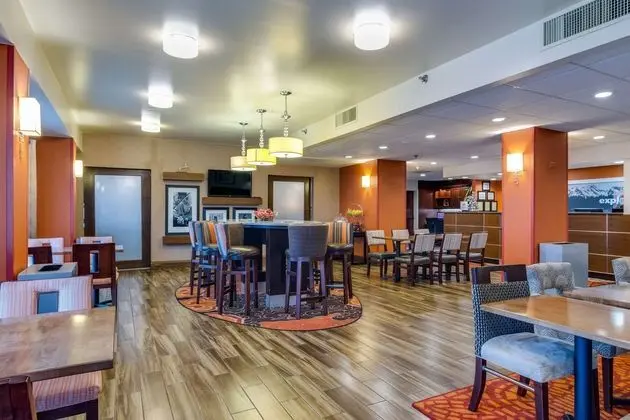 Hampton Inn Johnson City - Lobi
