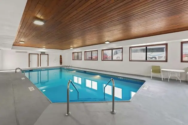 Hampton Inn Lancaster - Havuz
