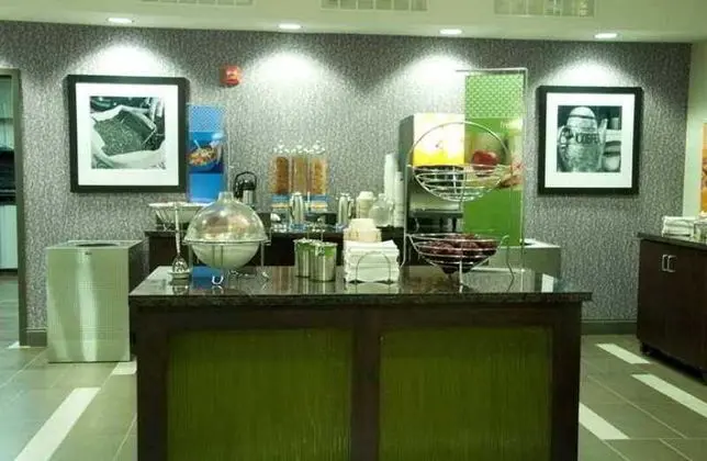 Hampton Inn Leesville