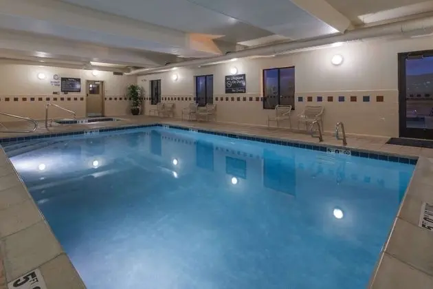 Hampton Inn Lehi-Thanksgiving Point - Havuz