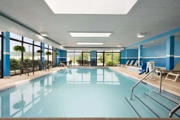 Hampton Inn Lehighton - Havuz
