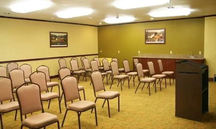 Hampton Inn Livermore - İş / Konferans