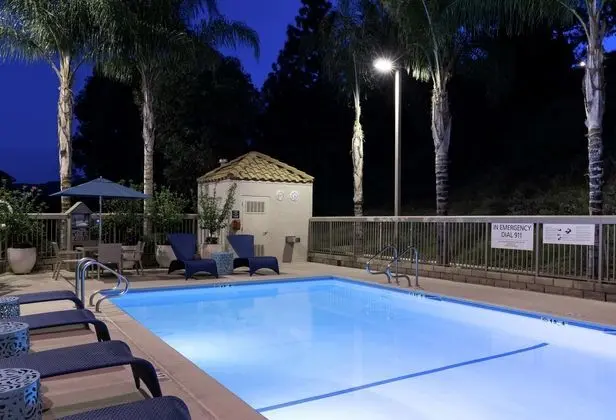 Hampton Inn Los Angeles Santa Clarita - Havuz