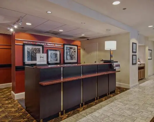 Hampton Inn Majestic Chicago Theatre District