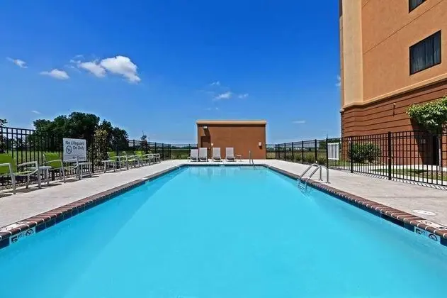 Hampton Inn Marion, AR