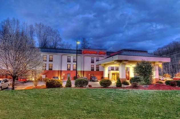 Hampton Inn Marion