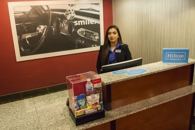 Hampton Inn Marion - Lobi