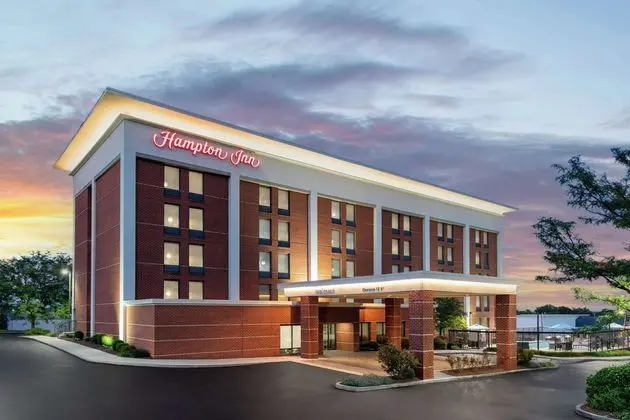Hampton Inn Martinsburg - Dış Mekan