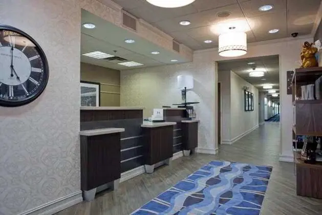 Hampton Inn Milledgeville - Genel